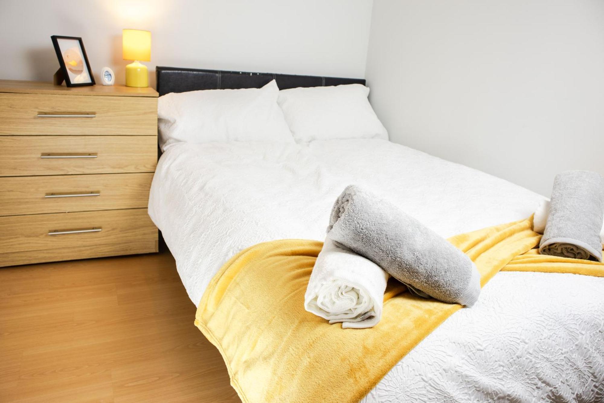 Appartement 2 Bed - Leeds Centre - For Relocators, Professionals *