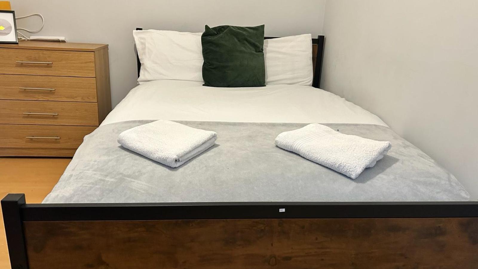 Appartement 2 Bed - Leeds Centre - For Relocators, Professionals